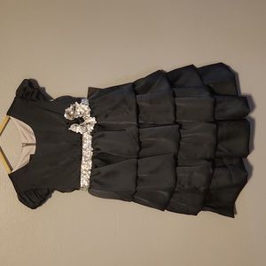 Isobella & Chloe Gray Ruffle and Sequin 4T Holiday Dress